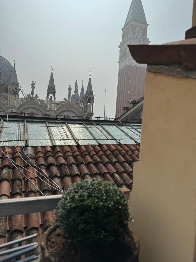 瑞雷斯圣马可广场酒店 威尼斯 外观 照片